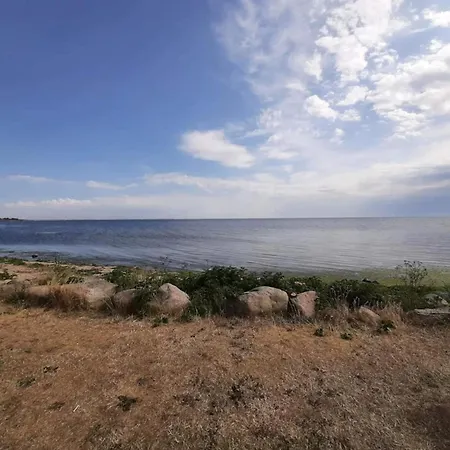 Tranquil Retreat In - By Traum Holiday home *